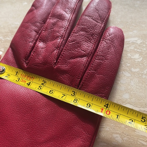 Red Winter Gloves Womens Genuine Leather Isotoner WeatherShed WaterResistant NEW - Picture 5 of 7